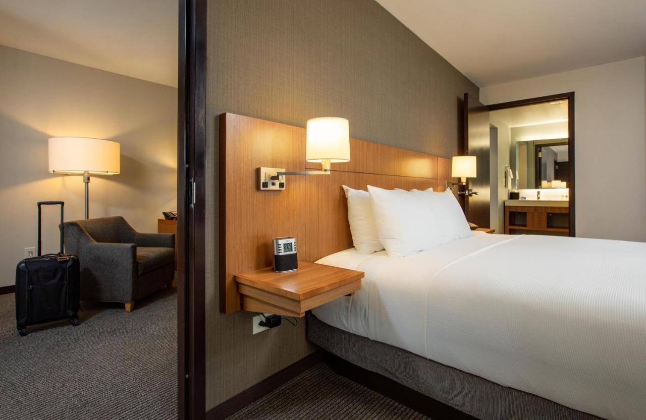 Hyatt Place 3*